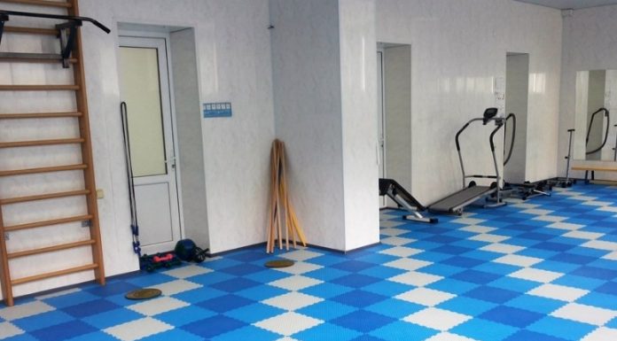 Универсальное напольное покрытие