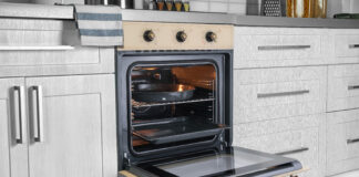 Как выбрать встроенный духовой шкаф?
