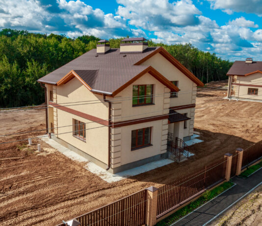 Заказ по выгодным ценам строительства коттеджей от фирмы «Ультра Эс» в Екб