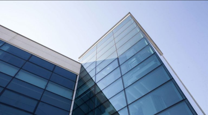 Фасадное остекление зданий