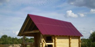 По каким причинам выгодно возводить бани на винтовых сваях