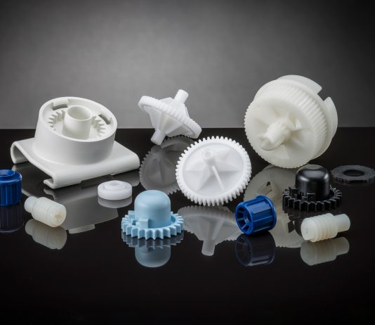 Литье изделий из пластика