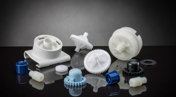 Литье изделий из пластика