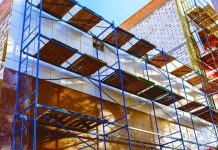 Какие бывают строительные леса, и для каких работ их используют
