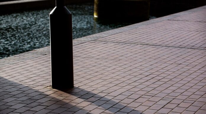 Как правильно уложить тротуарную плитку