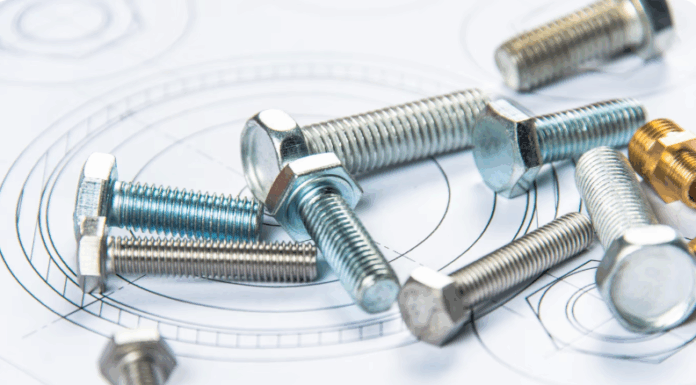 Как выбрать болт с шестигранной головкой: ключевые параметры и маркировка