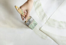 Клей для обоев: как выбрать оптимальный состав