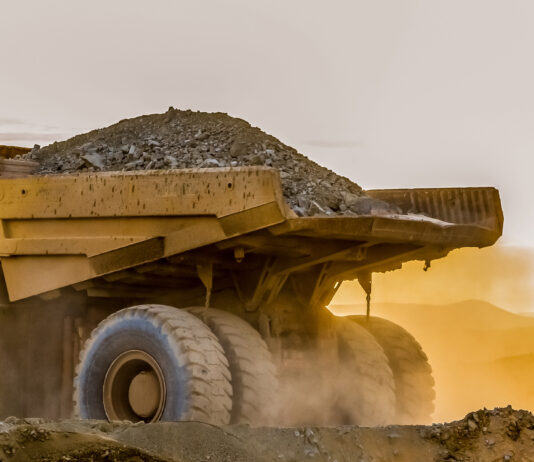 Аренда самосвала: что это такое и когда может понадобиться