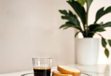 Почему выбирают акриловые столешницы: основные причины