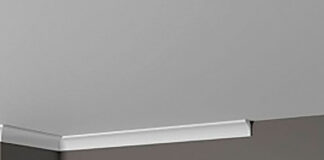 Потолочные плинтусы из полистирола: особенности, плюсы и монтаж